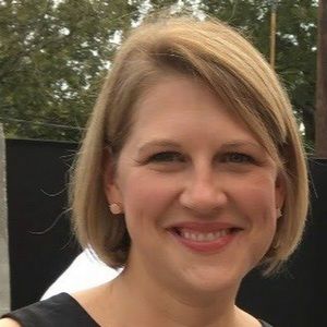 Meet your Posher, Becca